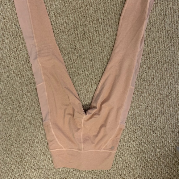 Fabletics - Picture 4 of 6